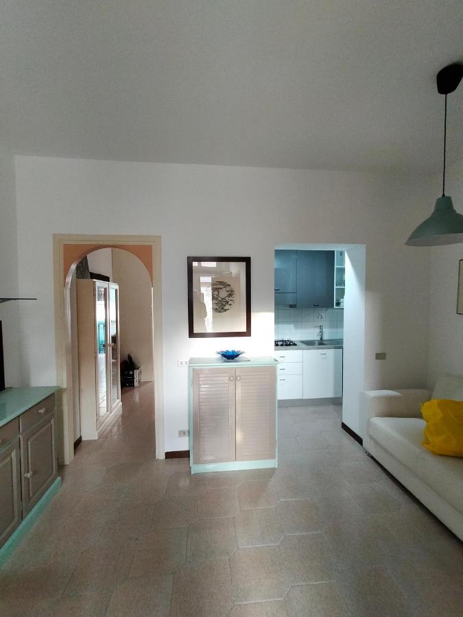 Central Guesthouse Cir 015146-Cni-01484 Μιλάνο Εξωτερικό φωτογραφία