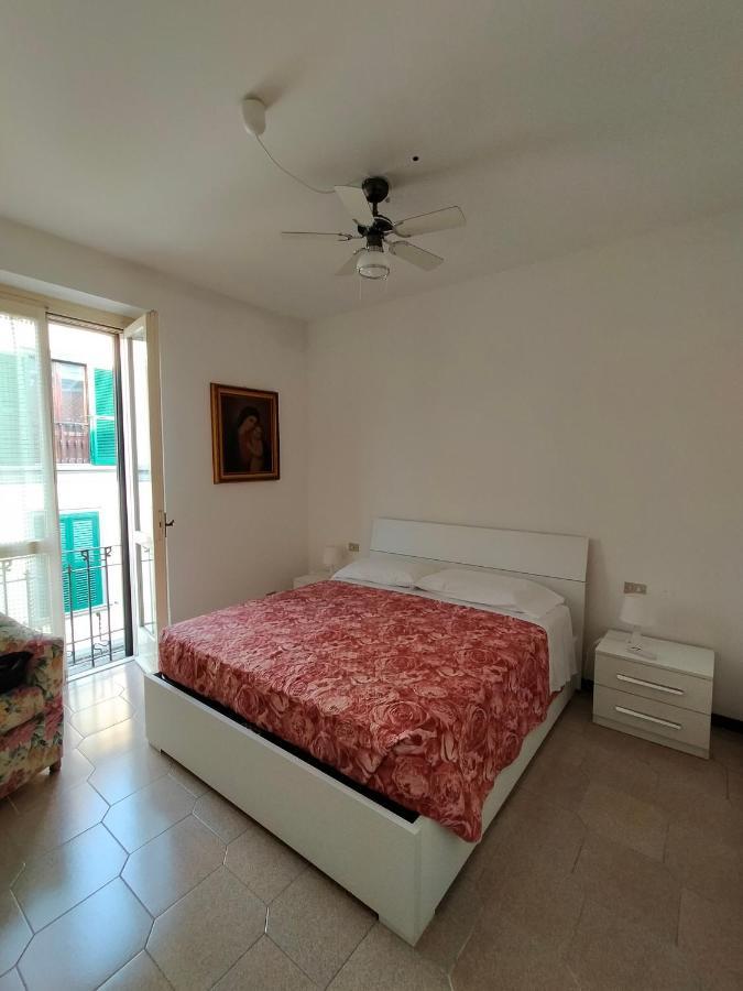 Central Guesthouse Cir 015146-Cni-01484 Μιλάνο Εξωτερικό φωτογραφία